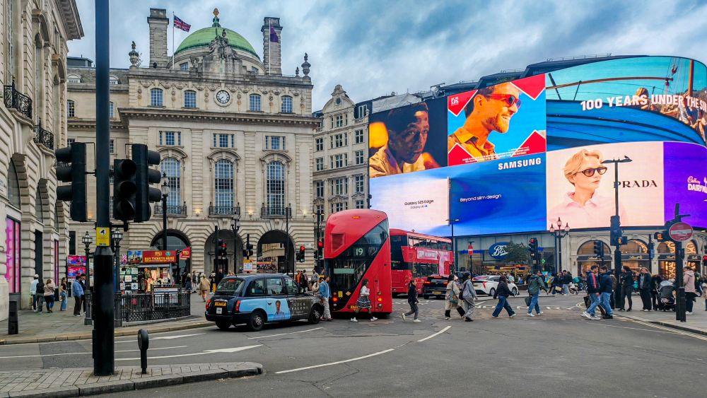 Piccadilly Circus, Creative Commons CC0 Copyright-free License
